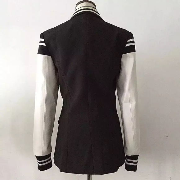 NWT modern jacket with gold buttons gorge - Picture 5 of 5